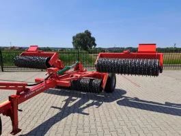 Wał posiewny CIĘŻKI Agro-Masz model Hestile 5,4 m