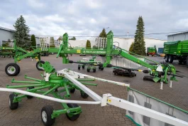 Pronar ZKP900D Zgrabiarka