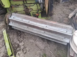 Odrzutnik słomy claas mercator 50,60,70,75 wał senator Protector