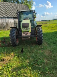 SPRZEDAM CIAGNIK NA NA ZDJECIU STAN BARDZO DOBRY