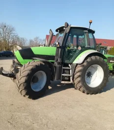Deutz-Fahr M 620 agrotron