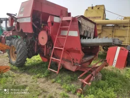 Części 487 Massey Ferguson 186,187 koła pasowe wytrząsacze sito silnik