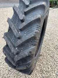 Opona rolnicza 360/70R28