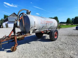Beczkowóz asenizacyjny 6000l