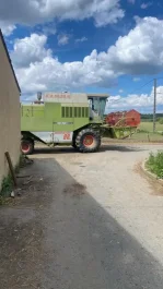 Claas Dominator 88s, Heder 3.9 m