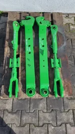 Ramiona podnośnika John deere 6910