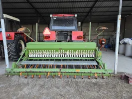 Siewnik rolniczy Amazone 3D Super