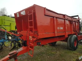 Rozrzutnik obornika Gilibert 8 ton stan bdb maitre