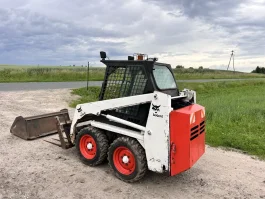 Miniładowarka Bobcat 553
