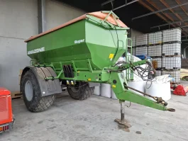 Rozsiewacz wapna nawozu Amazone ZG B 8200
