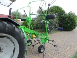 Przetrząsacz Przetrząsarka Deutz Fahr szer. 5,20 m
