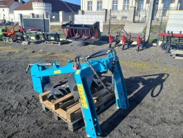 Świder ziemny z posuwem hydraulicznym