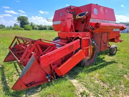 Kombajn zbożowy, do zboża Massey Ferguson MF 187 440 Perkins sieczk