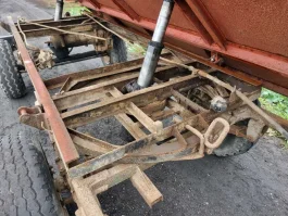 Przyczepa d 45 3,5 tony czesci pozostalosc