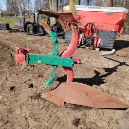Korpus skiba z rama pluga kverneland resor