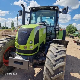 Ciągnik Claas Arion 640