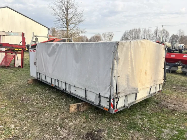 Skrzynia ładunkowa paka do busa dostawczego budowlana skrzynki