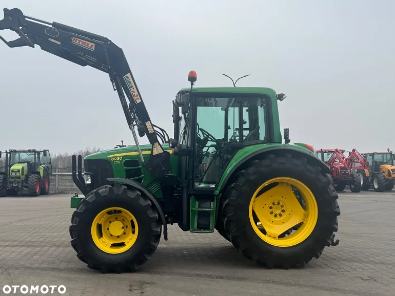 John Deere 6230 Powerquad z turem