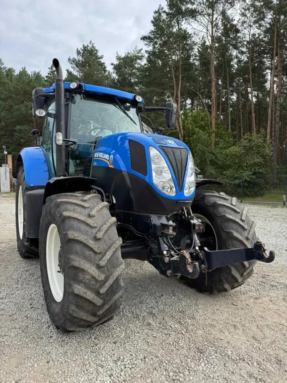 New Holland T7 185 Case Puma