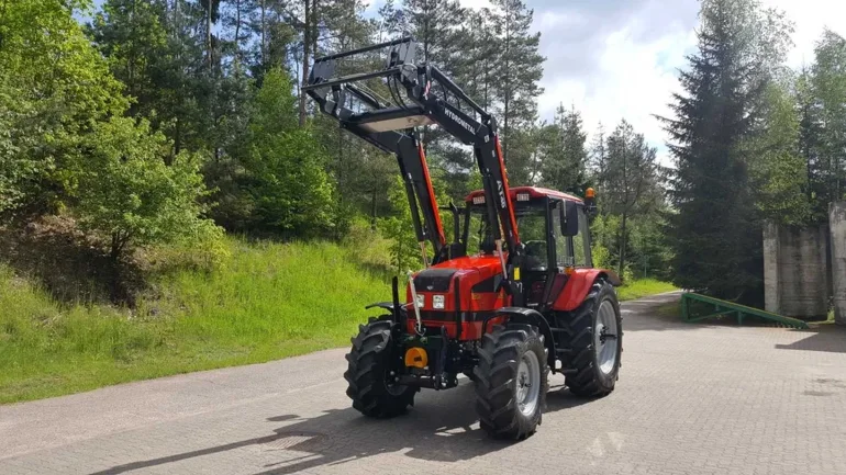 Ładowacz TUR AT-40 Belarus URSUS Deutz Fahr New Holland JD CLAAS