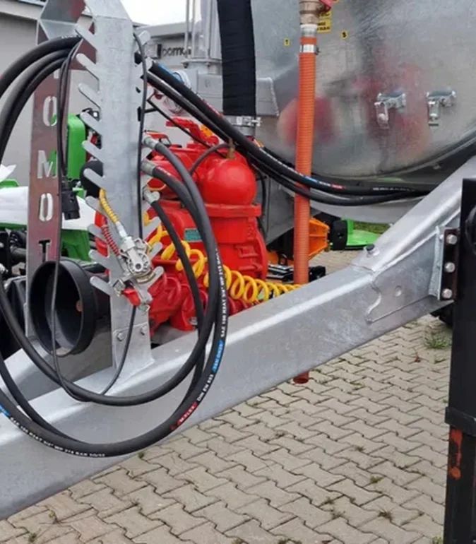 Wóz asenizacyjny POMOT 10000l Nowy T546/A Premium beczka 8 beczkowóz