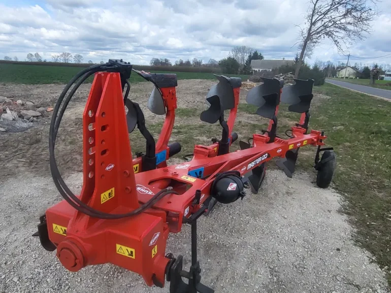 Pług 4 skibowy Obrotowy Kuhn/Huard Master 120! Zabezpieczenie Non-Stop