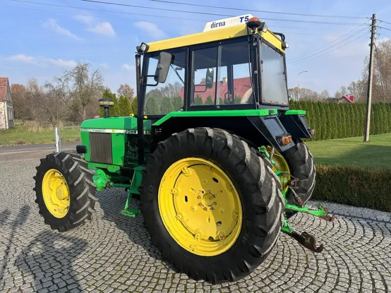 Traktor John Deere 3140 super stan Zarejstrowany 1 własciciel