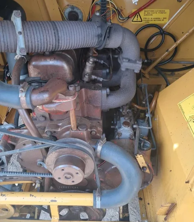 Silnik Valmet 311 CL 3 cylindrowy sampo 500 Massey Ferguson 330