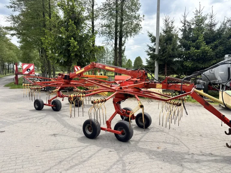 Zgrabiarka 2- karuzelowa Niemeyer 605 ED do boku krone claas kuhn