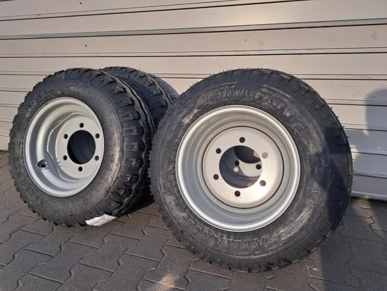 Komplet 4 szt koło 10.0/75x15.3 14PR felga wzmocniona 10x15.3 D-47