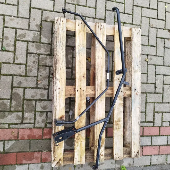 Ramka drzwi mocowanie ciagnik new holland case