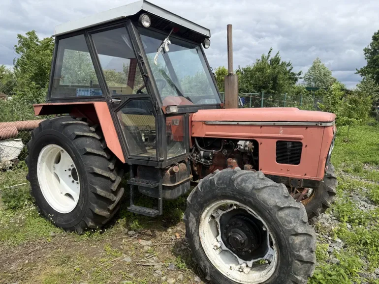Ciągnik rolniczy Zetor 7045