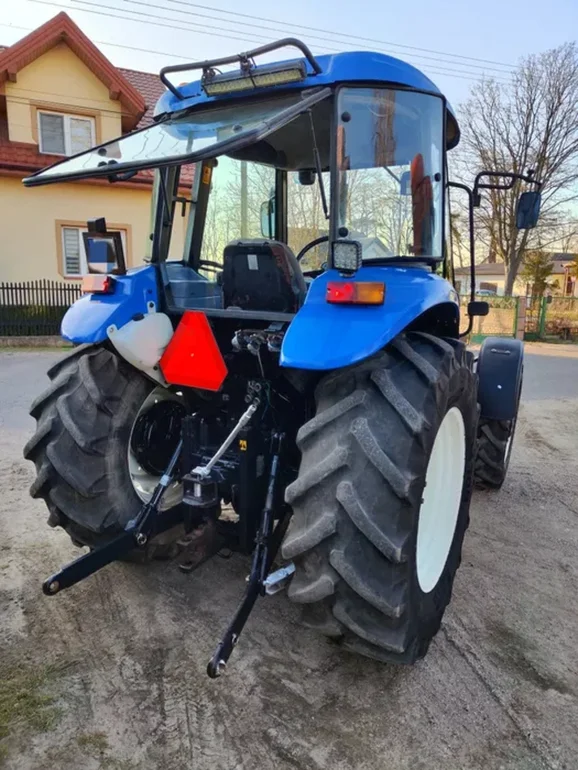 New Holland TD 80D # rok prod.2007 # krajowy # TRANSPORT/ ZAMIANA