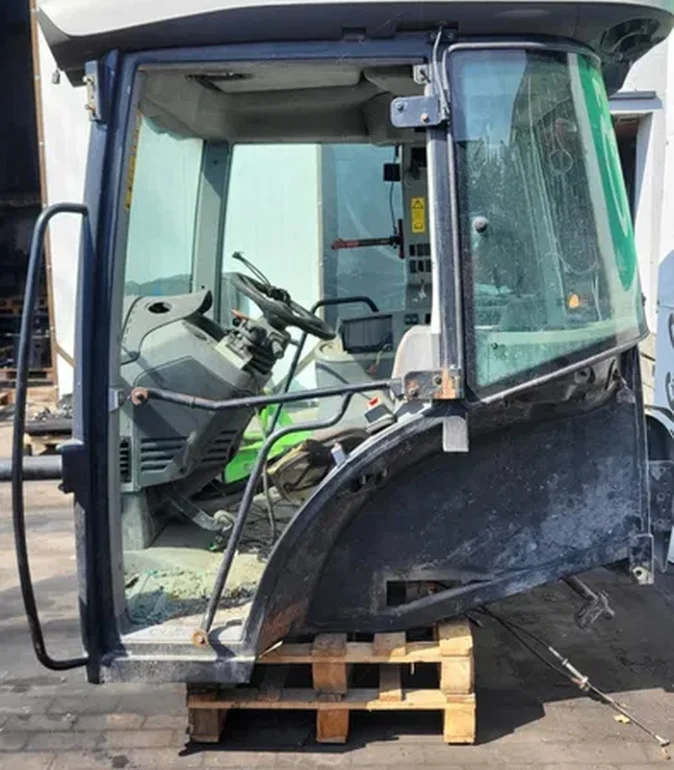 Kabina claas arion 640 cebis