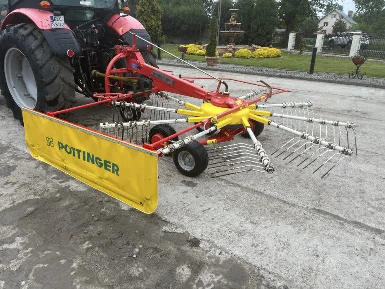 Zgrabiarka siana Pottinger EUROTOP 380N sprowadzona