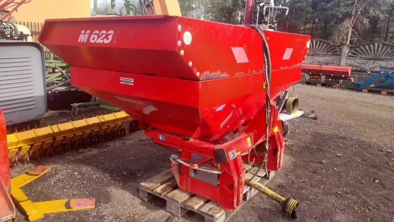 ROZSIEWACZ nawozu RAUCH MDS 932 Select+nadstawka623+KRATA kuhn amazone