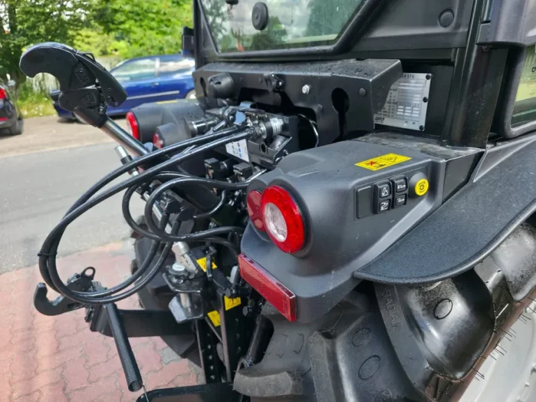 Ciągnik sadowniczy CASE IH QUANTUM 80N model 2025 !!! Full Opcja
