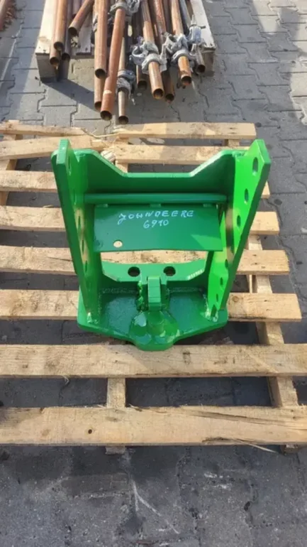 Konsola zaczepu John deere 6910