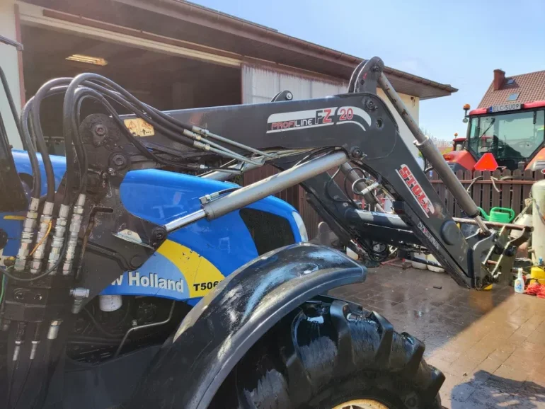 Ładowacz czołowy Stoll FZ 20 do ciągnika New Holland T5060 i inne