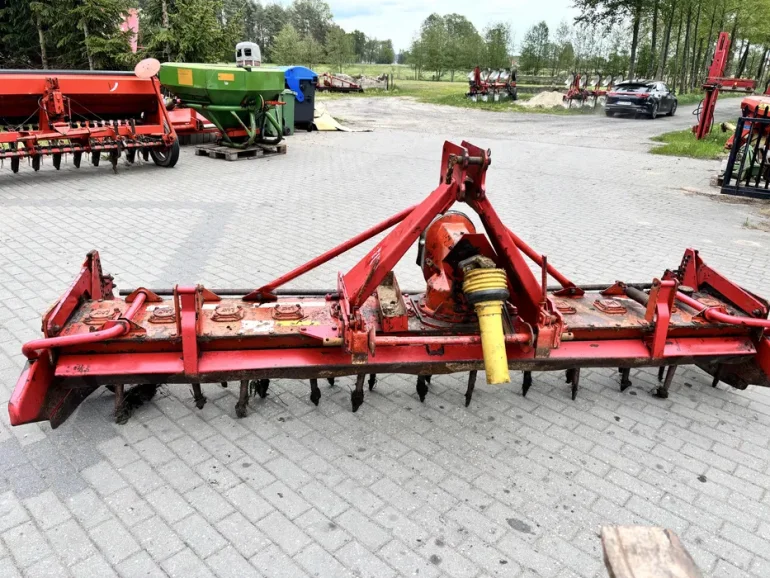 Agregat brona wirowa wirnikowa Lely 3 metry wał