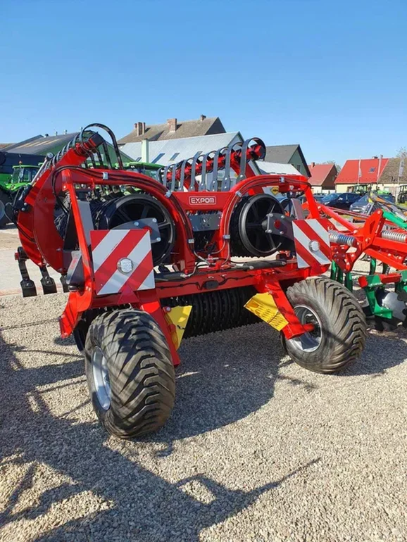 Wał uprawowy posiewny łąkowy EXPOM TYTAN PLUS 6,3 m fi 600 mm