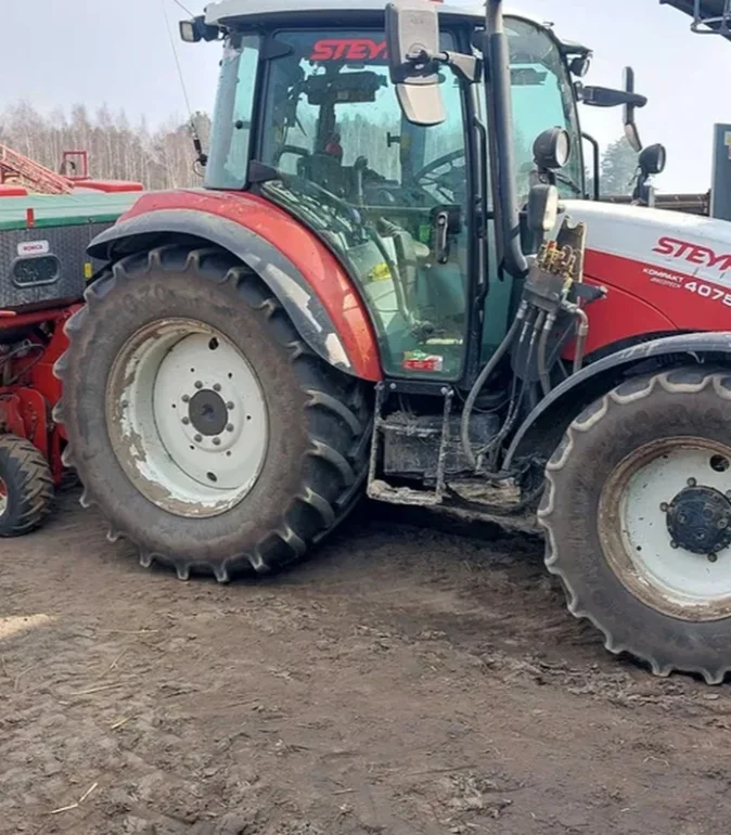 Siew zboża rzepaku kukurydzy i burakow siewnikiem Vaderstad i Maschio