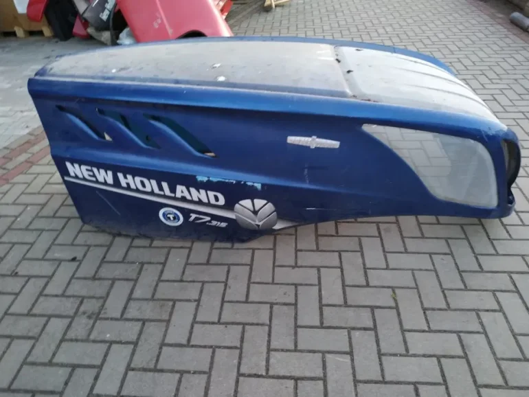 Maska pokrywa silnika New Holland T7.315