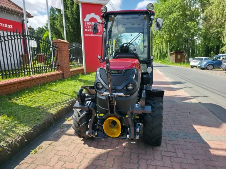 Ciągnik sadowniczy CASE IH QUANTUM 80N model 2025 !!! Full Opcja