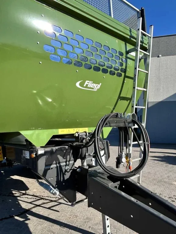 Przyczepa Skorupowa Fliegl TMK 264