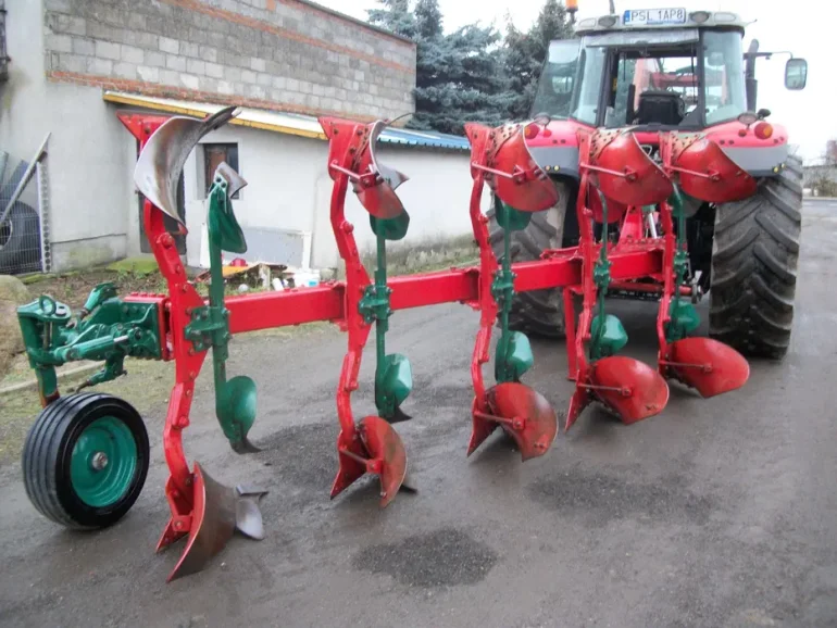 Pług KVERNELAND LM85 2010r