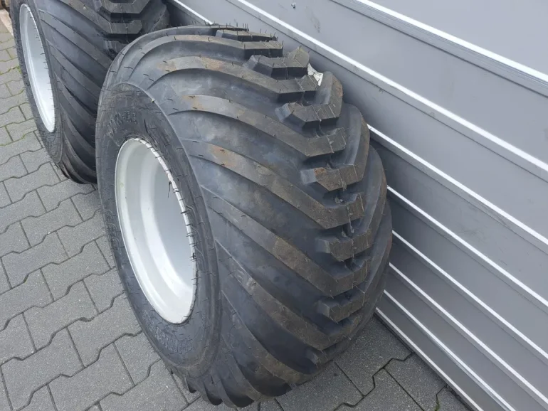 Komplet 2 szt koło 400/60-15.5 BKT 18PR et -47.5 zamiast 11.5/80x15,3