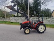 Traktor Japonski Yanmar F250 z ładowaczem czołowym