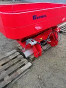 Rozsiewacz Nawozów Woprol Akpil Junior II 600kg Hydraulika, Oświetlen