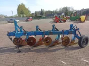 Plug cztero skibowy Fiskars Overum.Zabezpieczenia
